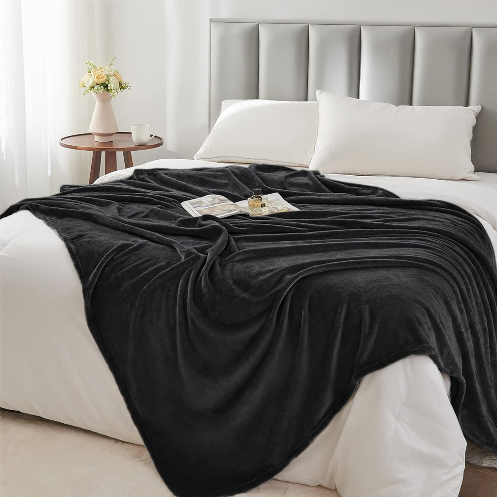 BEDELITE Fleece Blanket Black Throw Blankets for Couch & Bed, Luxury Plush Cozy Fuzzy Blanket 50x60 inches, Super Sof... - Image 6
